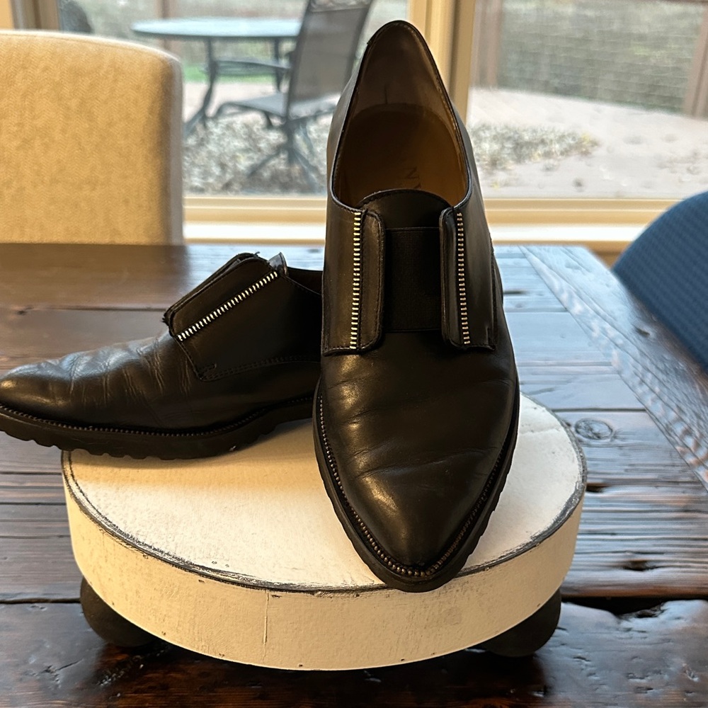 Anyi Lu Black Leather women’s leather loafers